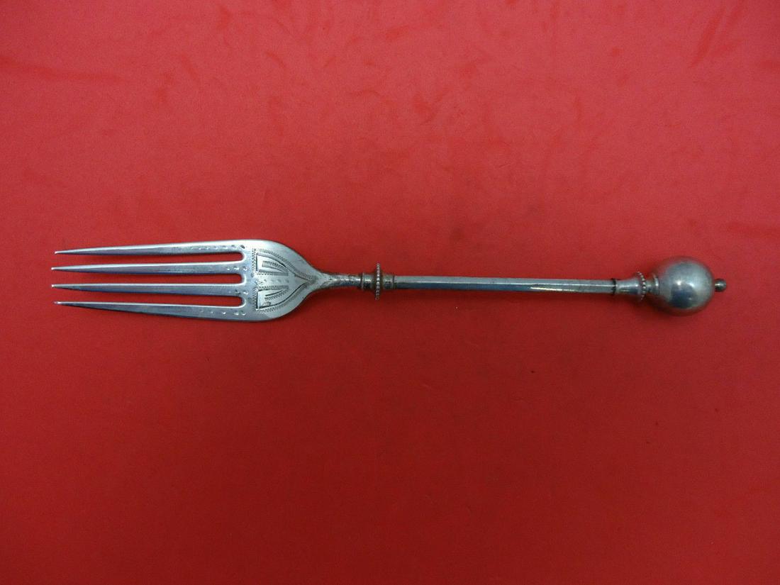 Ball End by George Sharp Sterling Silver Regular Fork Flatware: Ball End by George Sharp Sterling Silver Regular Fork Flatware Ball end by george sharp sterling silver regular fork in the pattern ball end by george sharp. It is not monogrammed and is in excellent