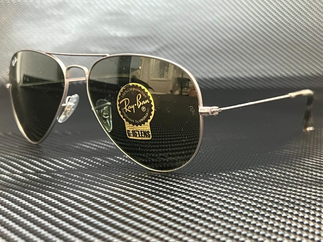 RAY BAN RB3025 919031 Grey Aviator 58 mm Unisex Sunglasses: RAY BAN RB3025 919031 Grey Aviator 58 mm Unisex Sunglasses Pattern: Solid Lens Technology: Single Vision Brand: Ray-Ban Frame Color: Gray Type: Sunglasses Lens Material: Glass Model: Ray-Ban Aviator C