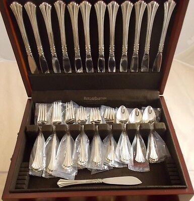 Eighteenth Century by Reed & Barton Sterling Silver Flatware Set Service 52 Pcs: Eighteenth Century by Reed & Barton Sterling Silver Flatware Set Service 52 Pcs Eighteenth century by reed & barton sterling silver flatware set - 52 pieces. This set includes: 12 regular knives, 9"12