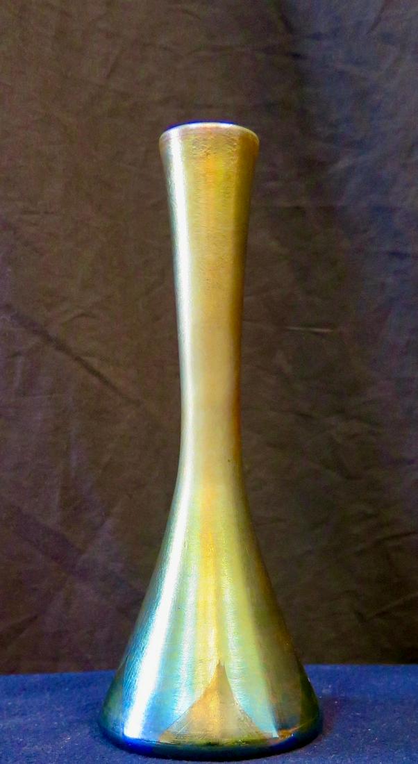 Tiffany Studios Bud Vase: Tiffany Studios Bud Vase Creator: Tiffany Studios (Maker) Dimensions: Height: 7.88 in (20.02 cm)Diameter: 3 in (7.62 cm) Style: Art Nouveau (Of the Period) Materials and Techniques: Art Glass Place of