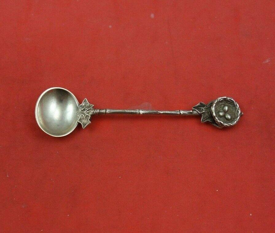 Birds Nest by Gorham Sterling Silver Master Salt Spoon 3 3/4" Figural: Birds Nest by Gorham Sterling Silver Master Salt Spoon 3 3/4" Figural Birds nest by gorhamrare sterling silver master salt spoon measuring 3 3/4" in the pattern birds nest by gorham. This piece featur