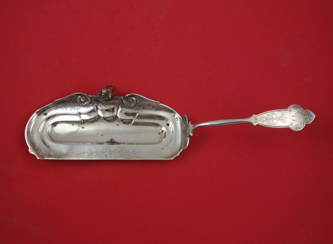 Art Silver c. 1860-1883 Sterling Silver Crumber BC w/ 3-D Bird on Branch 11 3/8": Art Silver c. 1860-1883 Sterling Silver Crumber BC w/ 3-D Bird on Branch 11 3/8" Art silver circa 1860-1883sterling silver crumber bright-cut with 3-d bird on branch 11 3/8" (maker unknown). It is mon