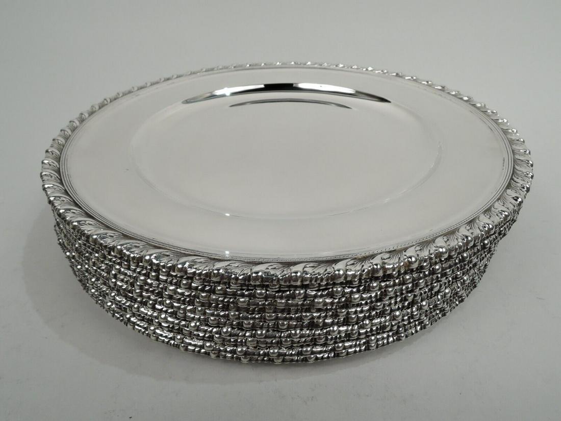 Tiffany Dinner Plates 18887 Antique Edwardian Georgian American Sterling Silver: Tiffany Dinner Plates 18887 Antique Edwardian Georgian American Sterling Silver Pattern: 18887 Composition: Sterling Silver (.925) Style: Georgian Age: 1900-1940 Set of 12 Edwardian Georgian sterling