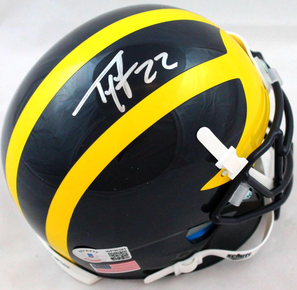 Ty Law Autographed Michigan Schutt Mini Helmet-Beckett W Hologram *Silver: Ty Law Autographed Michigan Schutt Mini Helmet-Beckett W Hologram *Silver Sport: Football Product: Helmet Original/Reprint: Original Team: Michigan Wolverines Player: Ty Law Autograph Authentication: 