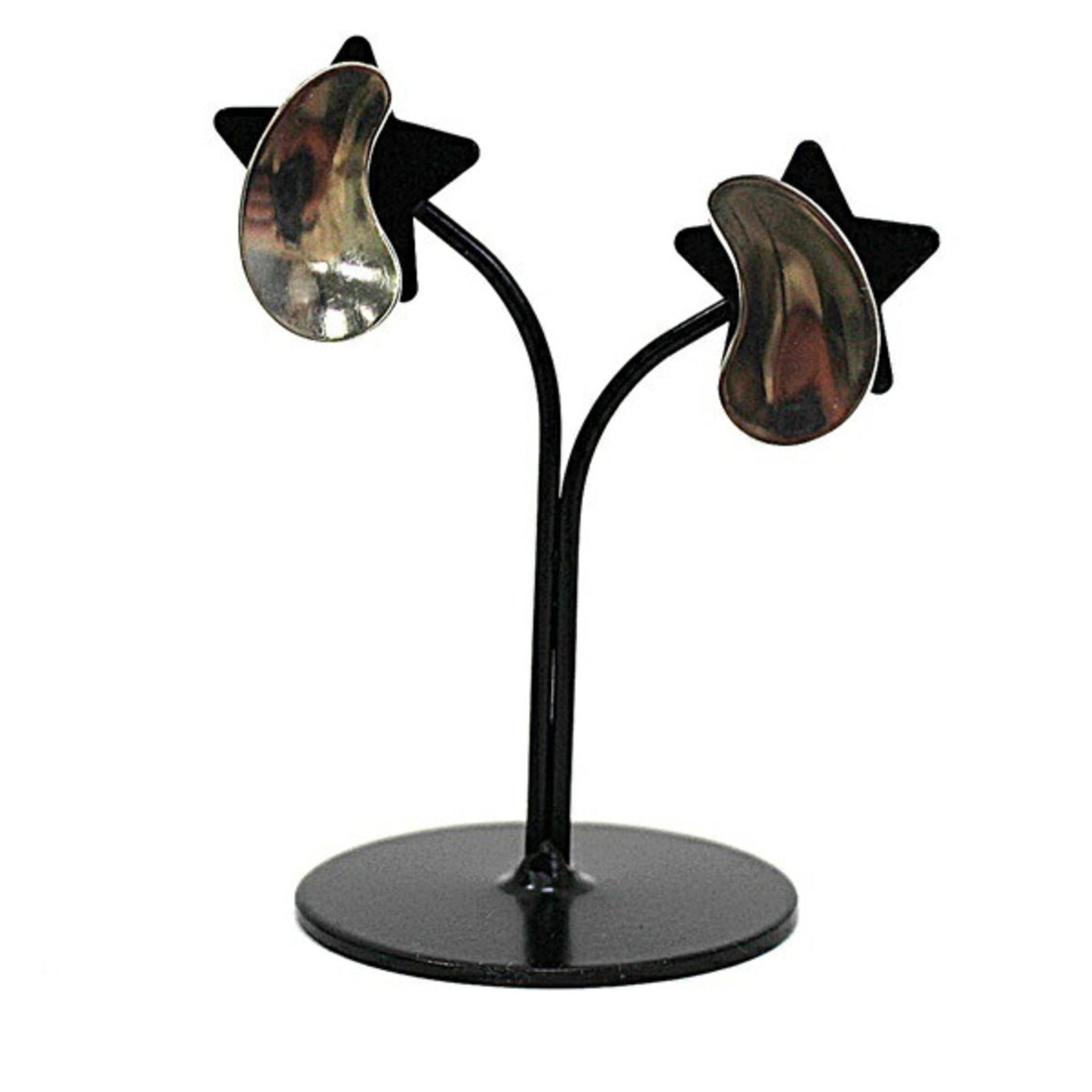 Georg Jensen Silver 925 Clip Earrings Silver: Georg Jensen Silver 925 Clip Earrings Silver Brand: Georg Jensen Type: Clip earrings Gender: Women Material: Silver 925 Color: Silver Stone Size (HxW): 2.10mm x 1.20mm / 0.08 x 0.05 Condition: Used (g