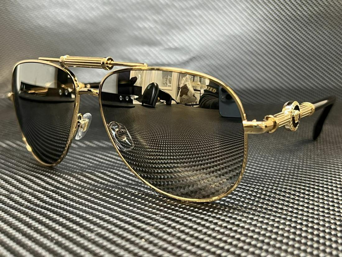 VERSACE VE2236 1002Z3 Gold Pilot 59 mm Unisex Polarized Sunglasses: VERSACE VE2236 1002Z3 Gold Pilot 59 mm Unisex Polarized Sunglasses Frame Color: Gold Type: Sunglasses New The Mynt Guarantee: All items in this auction are guaranteed to be 100% authentic. At Your Ser