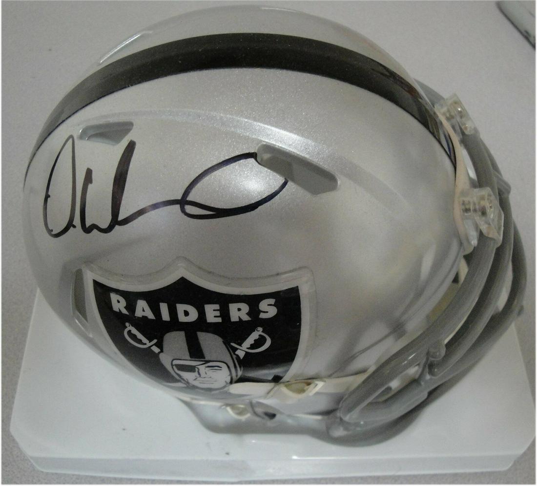 DeAndre Washington Hand Signed Auto Mini Helmet Oakland Raiders JSA WP: DeAndre Washington Hand Signed Auto Mini Helmet Oakland Raiders JSA WP Sport: Football Product: Helmet Original/Reprint: Original Player: DeAndre Washington Team: Oakland Raiders Autograph Authenticat