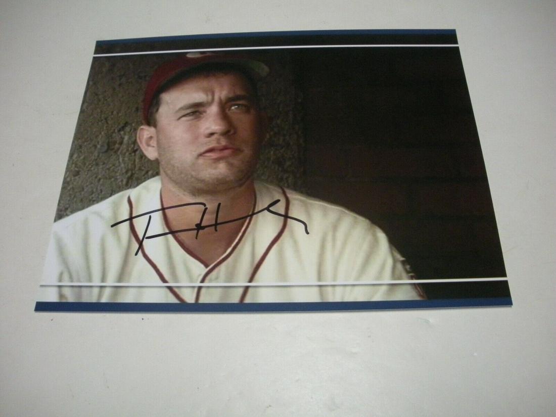 TOM HANKS A LEAGUE OF THEIR OWN FORREST GUMP ACTOR W/COA SIGNED 8X10 PHOTO: TOM HANKS A LEAGUE OF THEIR OWN FORREST GUMP ACTOR W/COA SIGNED 8X10 PHOTO Original/Reproduction: Original Object Type: Photograph Industry: Movies Pre-Owned PLEASE NOTE: Framed Large or heavy Items d