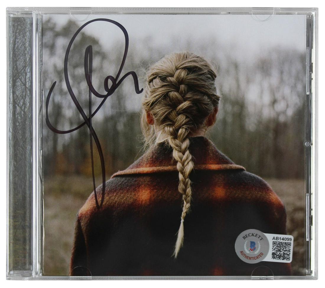 Taylor Swift Signed Evermore Cd Insert W/ Disk Autographed BAS: Taylor Swift Signed Evermore Cd Insert W/ Disk Autographed BAS Industry: Music Object Type: CD & Booklet Original/Reproduction: Original Autograph Authentication: Beckett Product Coa: Beckett Product 