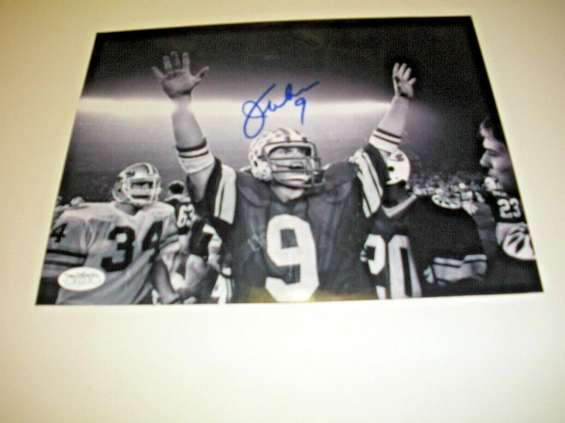 JIM MCMAHON BRIGHAM YOUNG COUGARS BEARS LAST 1 JSA/STAMP/COA SIGNED 8X10 PHOTO: JIM MCMAHON BRIGHAM YOUNG COUGARS BEARS LAST 1 JSA/STAMP/COA SIGNED 8X10 PHOTO Product: Photo Sport: Football-NFL Original/Reprint: Original Pre-Owned PLEASE NOTE: Framed Large or heavy Items do not h