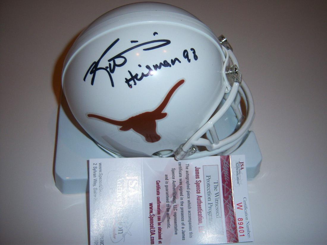 RICKY WILLIAMS TEXAS LONGHORNS HEISMAN 1998 JSA/COA SIGNED MINI HELMET: RICKY WILLIAMS TEXAS LONGHORNS HEISMAN 1998 JSA/COA SIGNED MINI HELMET Product: Helmet Sport: Football-NFL Original/Reprint: Original Autograph Type: Authentic Original Product Type: Mini Helmet Pre-O