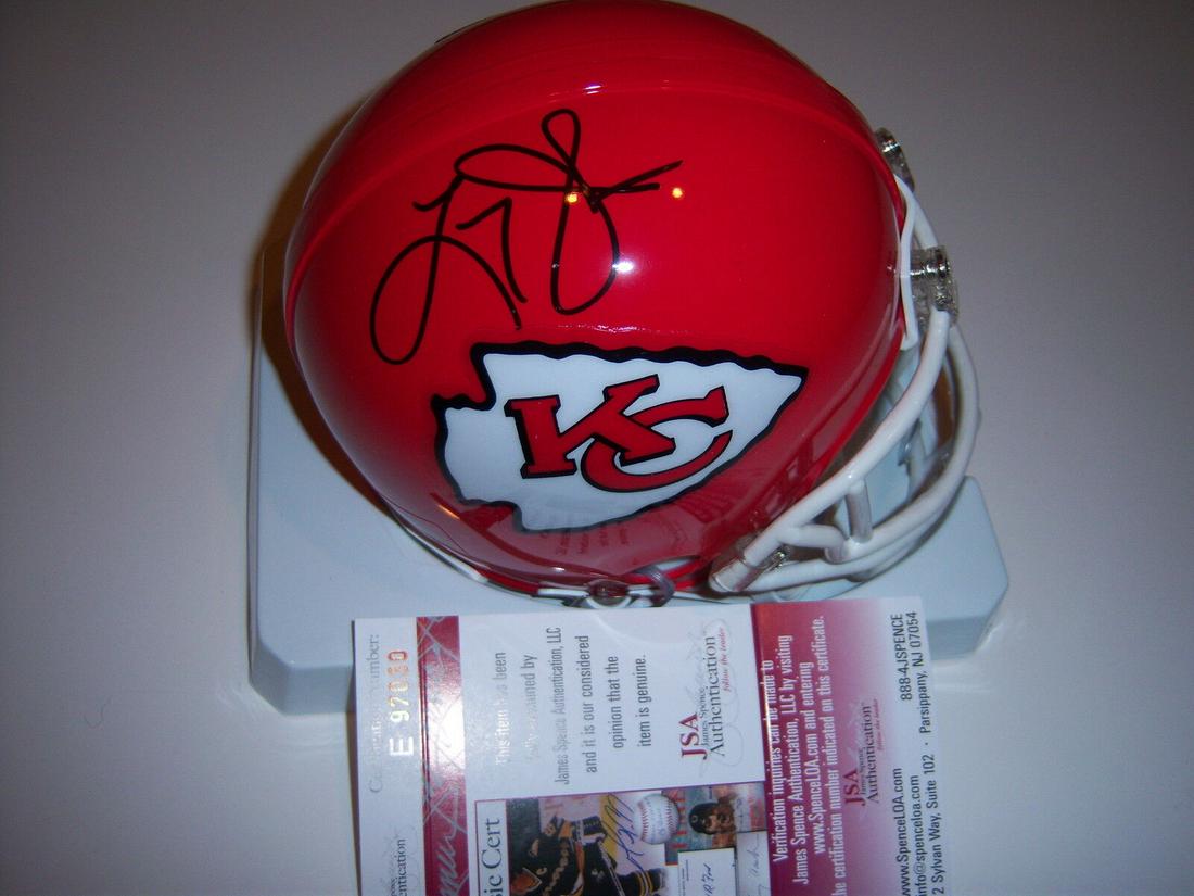 LARRY JOHNSON KANSAS CITY CHIEFS PENN STATE LAST ONE JSA/COA SIGNED MINI HELMET: LARRY JOHNSON KANSAS CITY CHIEFS PENN STATE LAST ONE JSA/COA SIGNED MINI HELMET Product: Helmet Autograph Type: Entertainment: Originals Manufacturer: Riddell Sport: Football-NFL Original/Reprint: Ori