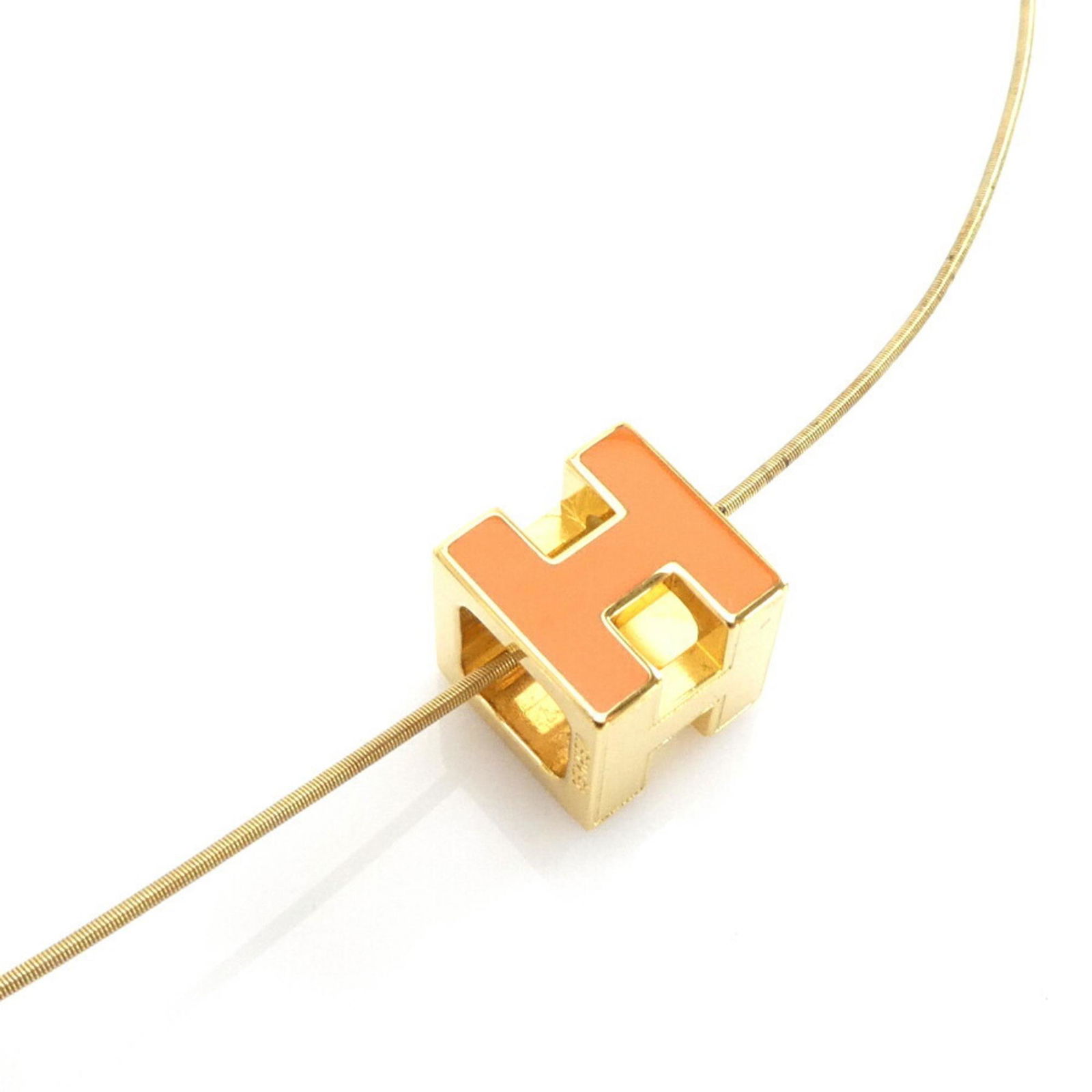 Hermes HERMES Necklace H Cube Cage Ash Metal/Enamel Gold/Orange Women's: Hermes HERMES Necklace H Cube Cage Ash Metal/Enamel Gold/Orange Women's Brand: Hermes Line: Cage dh Necklace Type: Necklace Gender: Women Material: Enamel Metal Color: Gold Orange Neck Circumference: