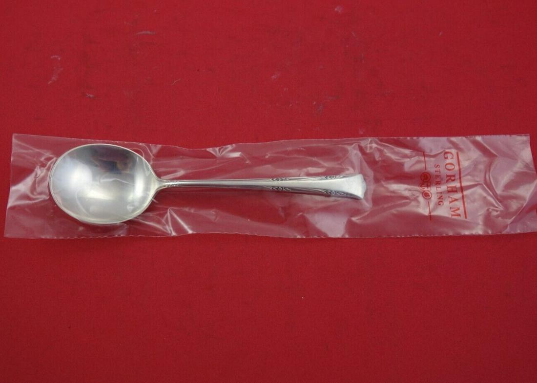Greenbrier by Gorham Sterling Silver Cream Soup Spoon factory sealed 6 1/4" New: Greenbrier by Gorham Sterling Silver Cream Soup Spoon factory sealed 6 1/4" New Greenbrier by gorhamsterling silver cream soup spoon, factory sealed 6 1/4" in the pattern greenbrier by gorham. It is n