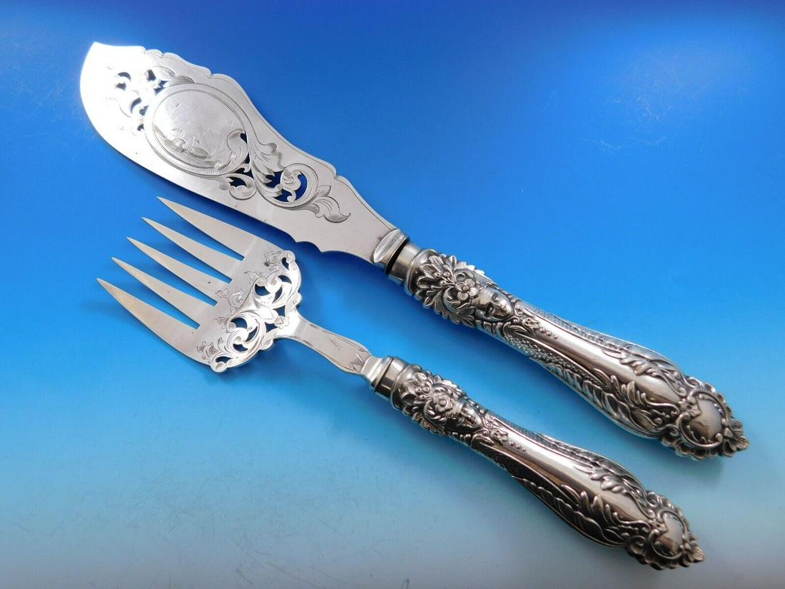 Art Nouveau by Unknown Sterling Silver Fish Serving Set 2pc Bright-cut w/ swans: Art Nouveau by Unknown Sterling Silver Fish Serving Set 2pc Bright-cut w/ swans Art nouveau by unknownsterling silver handle fish serving set 2-piece hollow handle with plated implements, the fish ser