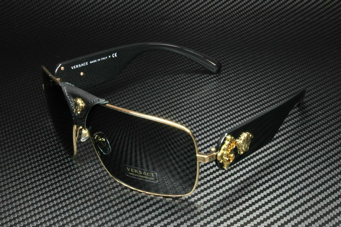Versace VE2207QA 1002 87 Gold Unisex Square Sunglasses 38mm: Versace VE2207QA 1002 87 Gold Unisex Square Sunglasses 38mm Lens Technology: Anti-Reflective Vintage: No Frame Color: Gold Uv Protection: 100% UV Type: Sunglasses Lens Material: Polycarbonate Style: S