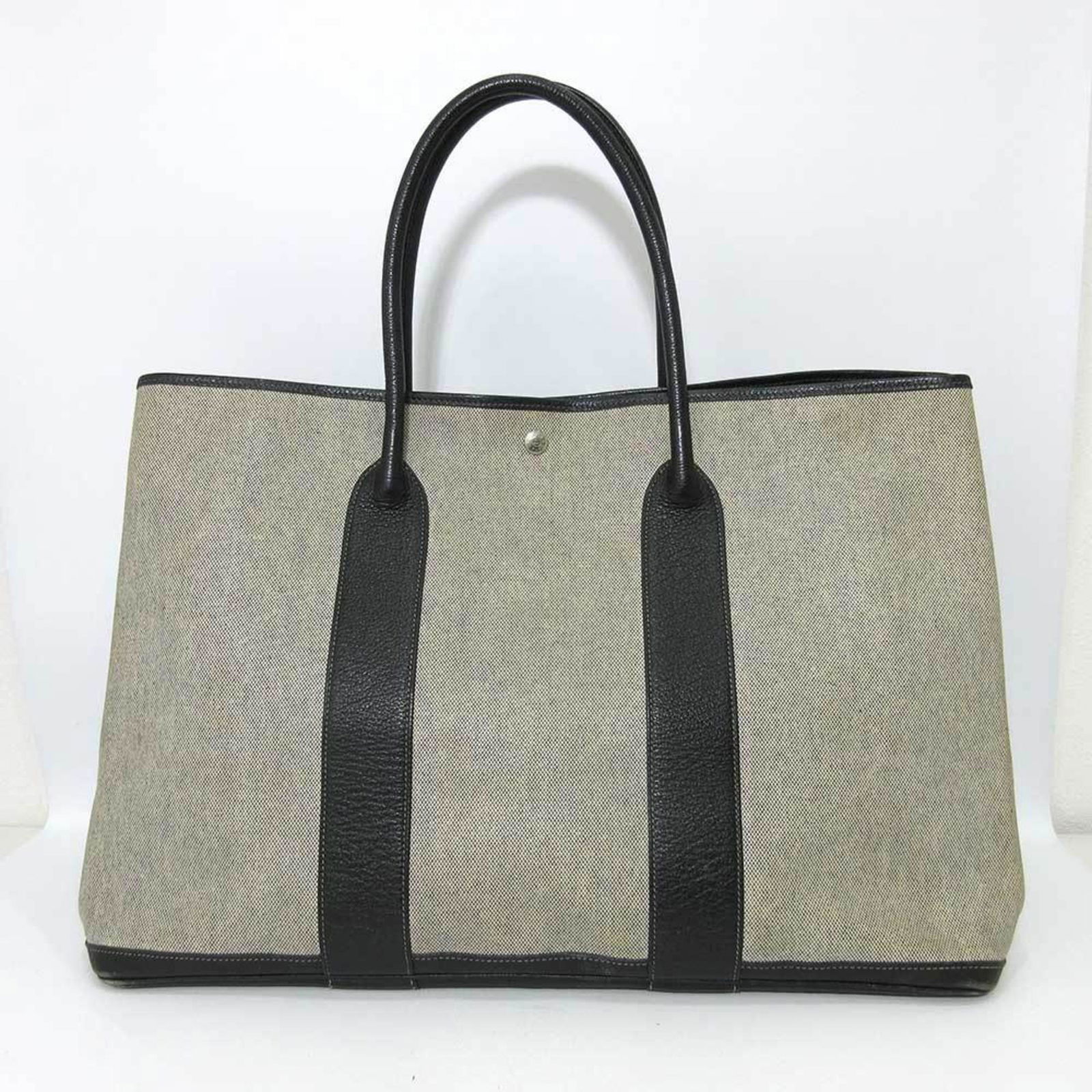 Hermes Bag Garden Party TGM Gray x Black Handbag Tote Ladies Coating Toile Ash HERMES: Hermes Bag Garden Party TGM Gray x Black Handbag Tote Ladies Coating Toile Ash HERMES Brand: Hermes Line: Garden Type: Handbag Tote bag Material: Toile H Toile H: Color: Black Gray Gender: Women Size