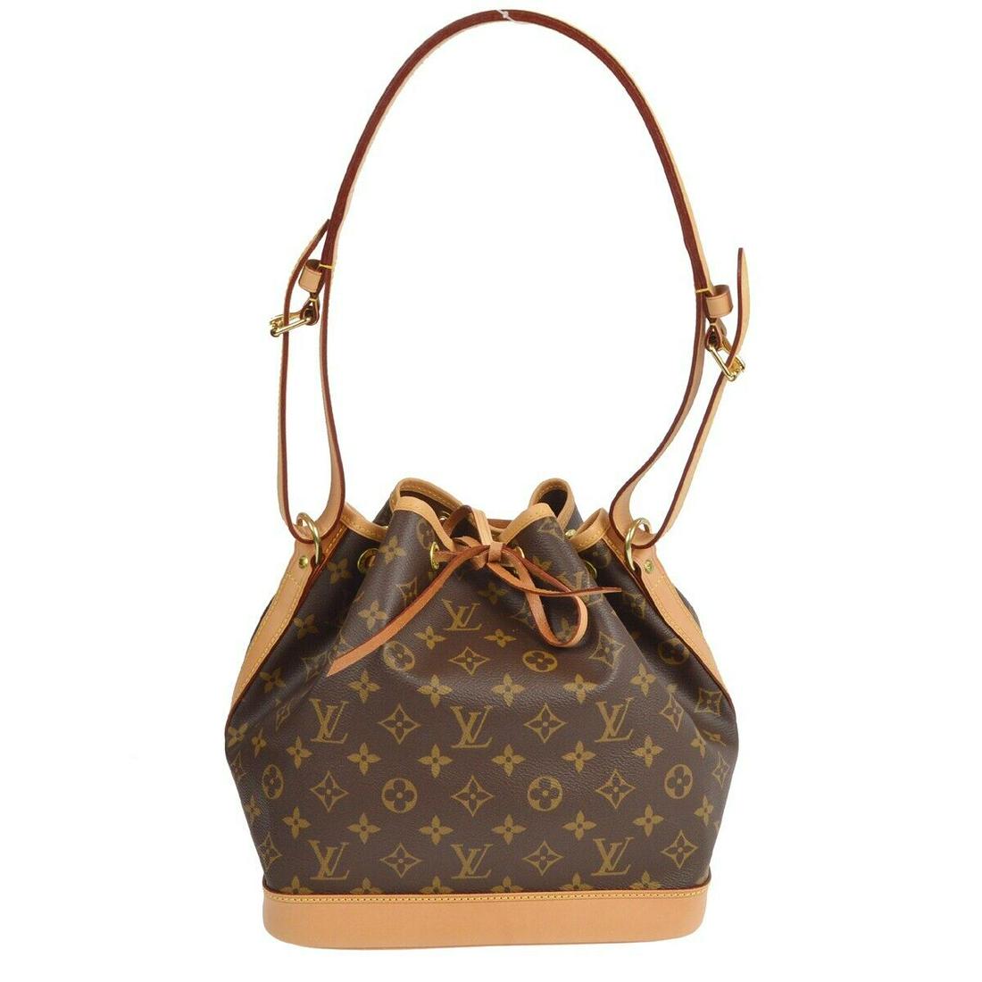 LOUIS VUITTON PETITE NOE DRAWSTRING SHOULDER BAG PURSE MONOGRAM M40818: LOUIS VUITTON PETITE NOE DRAWSTRING SHOULDER BAG PURSE MONOGRAM M40818 Bag Width: 10 in Pattern: Monogram Bag Height: 10 in Closure: Drawstring Occasion: Casual Handle/Strap Color: Beige Size: Small H