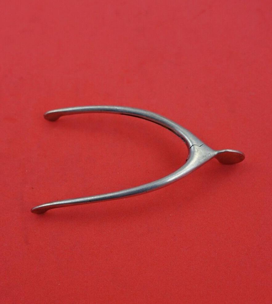 English Estate Wishbone Sterling Silver Sugar Tong London 1905 by HSB 3 1/4": English Estate Wishbone Sterling Silver Sugar Tong London 1905 by HSB 3 1/4" English estate sterling silver sugar tong,london 1905 by hsb=henry stuart brown with mechanical wish bone, 3 1/4", (maker u