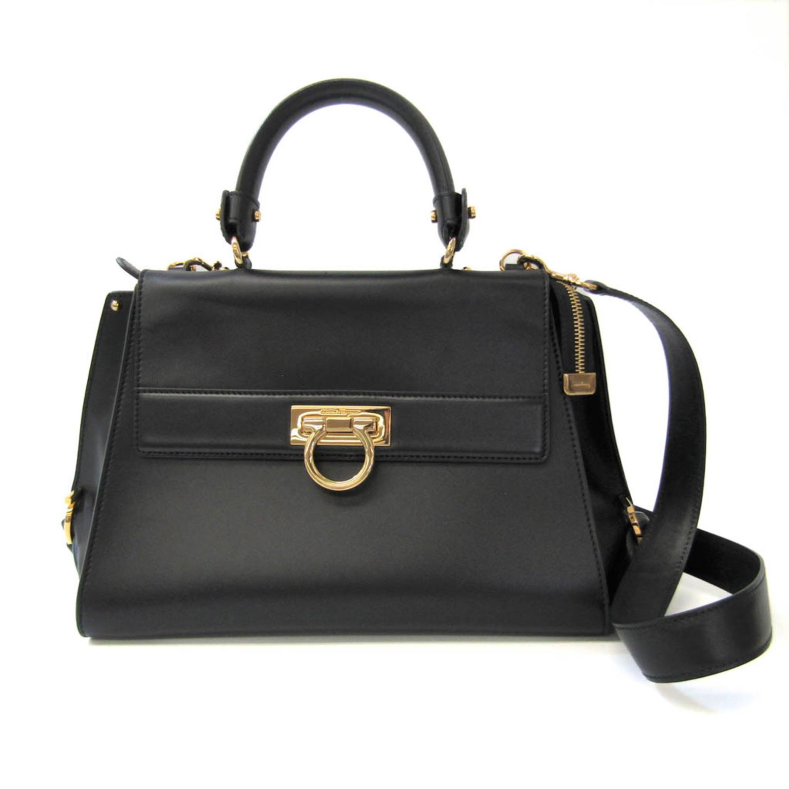 Salvatore Ferragamo Gancini DY-21 0530 Women's Leather Handbag Shoulder Bag Black: Salvatore Ferragamo Gancini DY-21 0530 Women's Leather Handbag Shoulder Bag Black Brand: Salvatore Ferragamo Line: Gancini Model: DY-21 0530 Country of Origin: Italy Type: Handbag Shoulder bag Materia