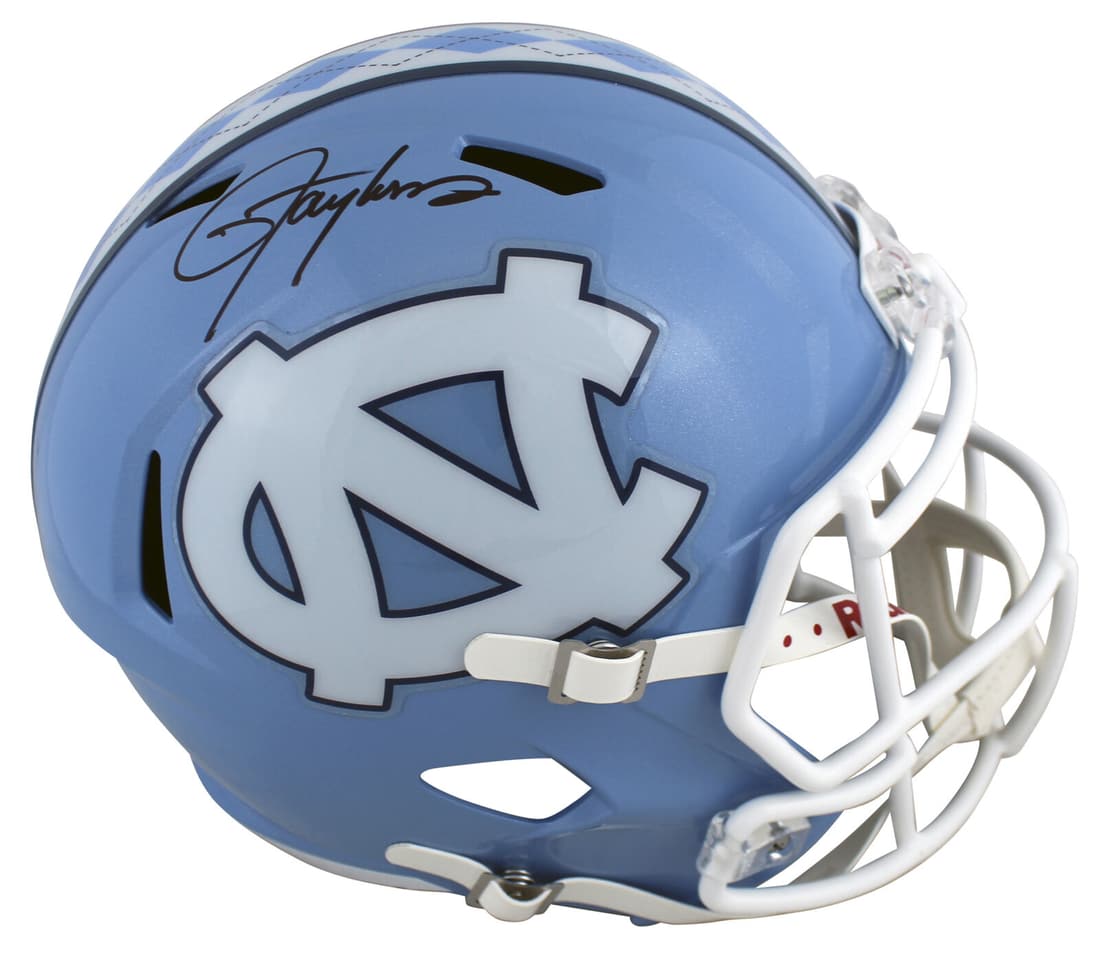 North Carolina Lawrence Taylor Signed Full Size Speed Rep Helmet BAS Witnessed: North Carolina Lawrence Taylor Signed Full Size Speed Rep Helmet BAS Witnessed Sport: Football Product: Helmet Original/Reprint: Original Team: North Carolina Tar Heels Player: Lawrence Taylor Autogra