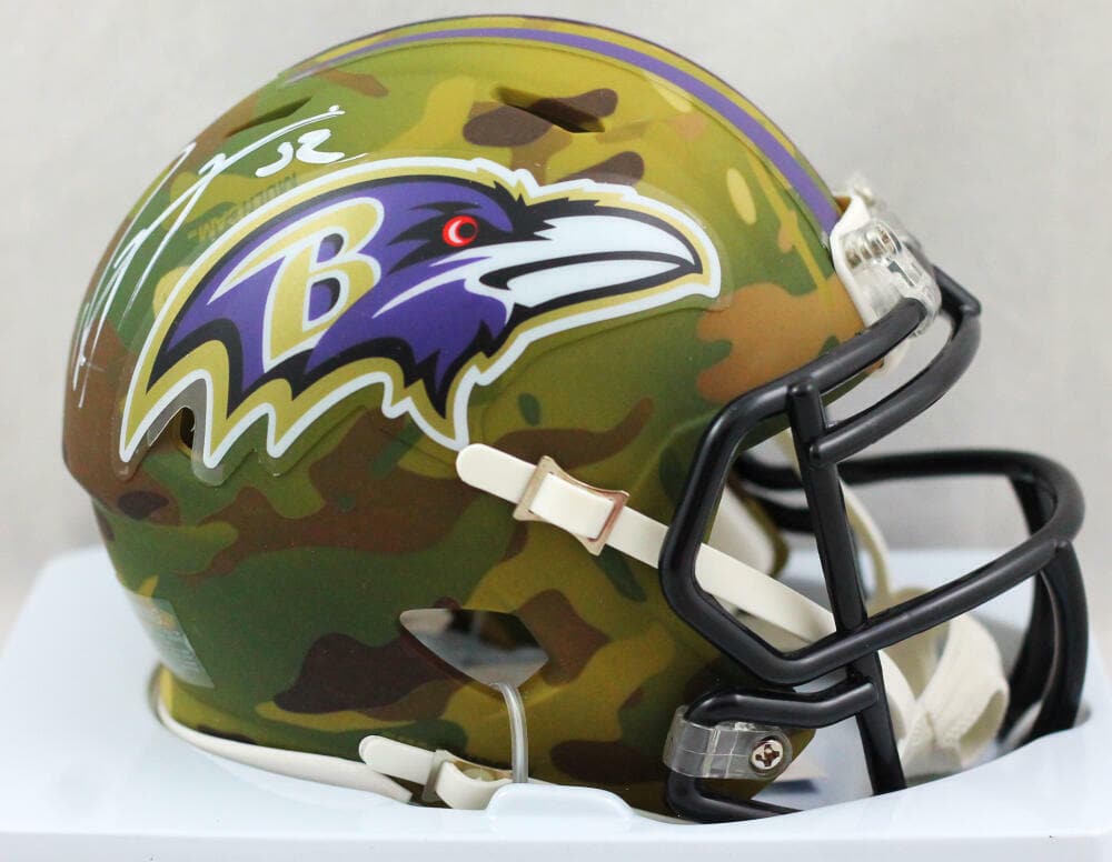 Ray Lewis Signed Baltimore Ravens Camo Speed Mini Helmet- Beckett W *White: Ray Lewis Signed Baltimore Ravens Camo Speed Mini Helmet- Beckett W *White Sport: Football-NFL Product: Helmet Original/Reprint: Original Player: Ray Lewis Team: Baltimore Ravens Autograph Authenticat