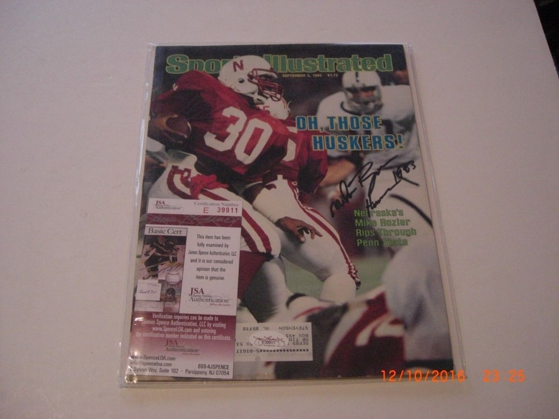 MIKE ROZIER NEBRASKA CORNHUSKERS HEISMAN 1983 JSA/COA SIGNED SPORTS ILLUSTRATED: MIKE ROZIER NEBRASKA CORNHUSKERS HEISMAN 1983 JSA/COA SIGNED SPORTS ILLUSTRATED Sport: Football-NFL Product: Magazine Original/Reprint: Original Pre-Owned PLEASE NOTE: Framed Large or heavy Items do n