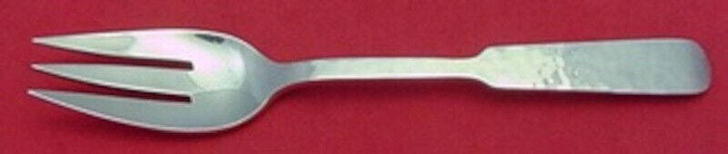Capistrano by Allan Adler Sterling Silver Salad Fork 3-Tine 6 1/2" Flatware: Capistrano by Allan Adler Sterling Silver Salad Fork 3-Tine 6 1/2" Flatware Capistrano by allan adlersterling silver salad fork 3-tine 6 1/2" in the pattern capistrano by allan adler. It is not monogr