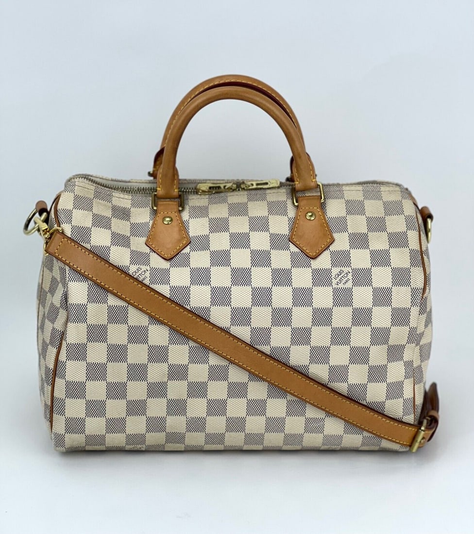 LOUIS VUITTON Hand Bag Speedy 30 Bandouliere Damier Azur Bag Added Insert A997: LOUIS VUITTON Hand Bag Speedy 30 Bandouliere Damier Azur Bag Added Insert A997 Bag Width: 11.8 in Shape: Cylinder Closure: Zip Handle/Strap Color: Beige Size: Medium Hardware Color: Gold Bag Depth: 6.