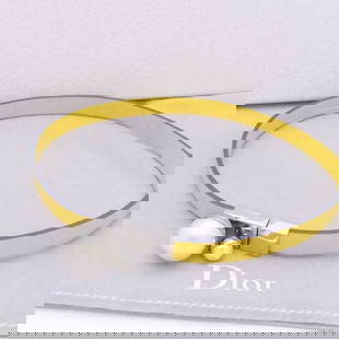 Christian Dior Choker Necklace Leather/Metal/Fake Pearl Yellow x Silver White Women's: Christian Dior Choker Necklace Leather/Metal/Fake Pearl Yellow x Silver White Women's Brand: Christian Dior Necklace Type: Choker Gender: Women Material: Leather Metal Color: Silver White Yellow Stone
