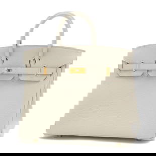 Hermes Birkin 25 Togo grease pearl handbag gold metal fittings B stamp: Hermes Birkin 25 Togo grease pearl handbag gold metal fittings B stamp Brand: Hermes Type: Handbag Material: Togo leather Togo leather: Color: Pearl gray Hardware Color: Gold Gender: Women Size (HxWxD