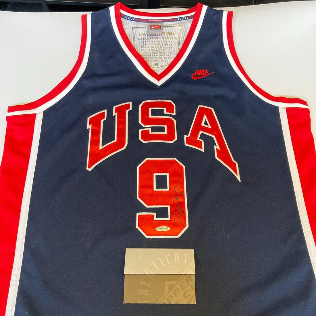 Michael Jordan Signed 1984 Team USA Olympics Jersey Upper Deck UDA COA: Michael Jordan Signed 1984 Team USA Olympics Jersey Upper Deck UDA COA Sport: Basketball-NBA Player: Michael Jordan Original/Reprint: Original Autograph Authentication: Upper Deck Product: Jersey Pre-