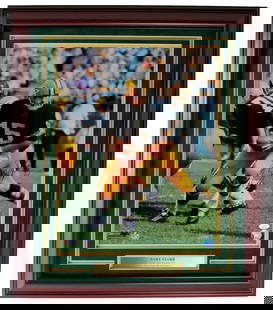 Bart Starr HOF Green Bay Packers Signed/Auto 16x20 Photo Framed JSA 160864: Bart Starr HOF Green Bay Packers Signed/Auto 16x20 Photo Framed JSA 160864 Sport: Football Product: Photo Original/Reprint: Original Team: Green Bay Packers Autograph Authentication: JSA League: NFL P