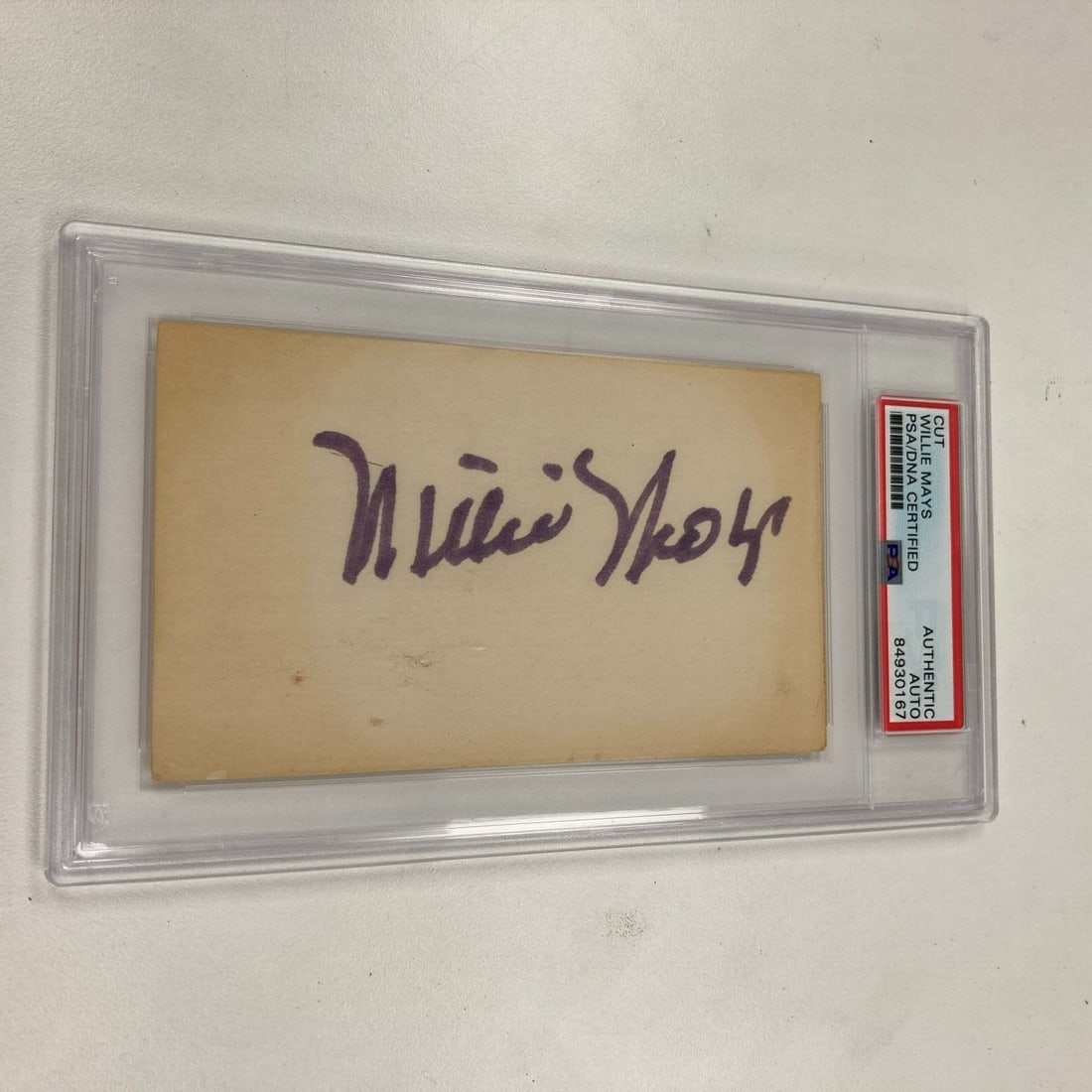 Vintage 1960 Willie Mays Signed Index Card PSA DNA Certified: Vintage 1960 Willie Mays Signed Index Card PSA DNA Certified Sport: Baseball Player: Willie Mays Signed: Yes Original/Reprint: Original Autograph Authentication: Professional Sports Authenticator (PSA