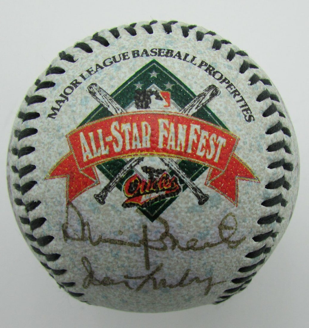 1992 All-Star FanFest Signed by 15 Baseball Gibson Spahn Roberts Doby HOF 149807: 1992 All-Star FanFest Signed by 15 Baseball Gibson Spahn Roberts Doby HOF 149807 Sport: Baseball Product: Ball Original/Reprint: Original Autograph Authentication: Seller Team: New York Mets League: M