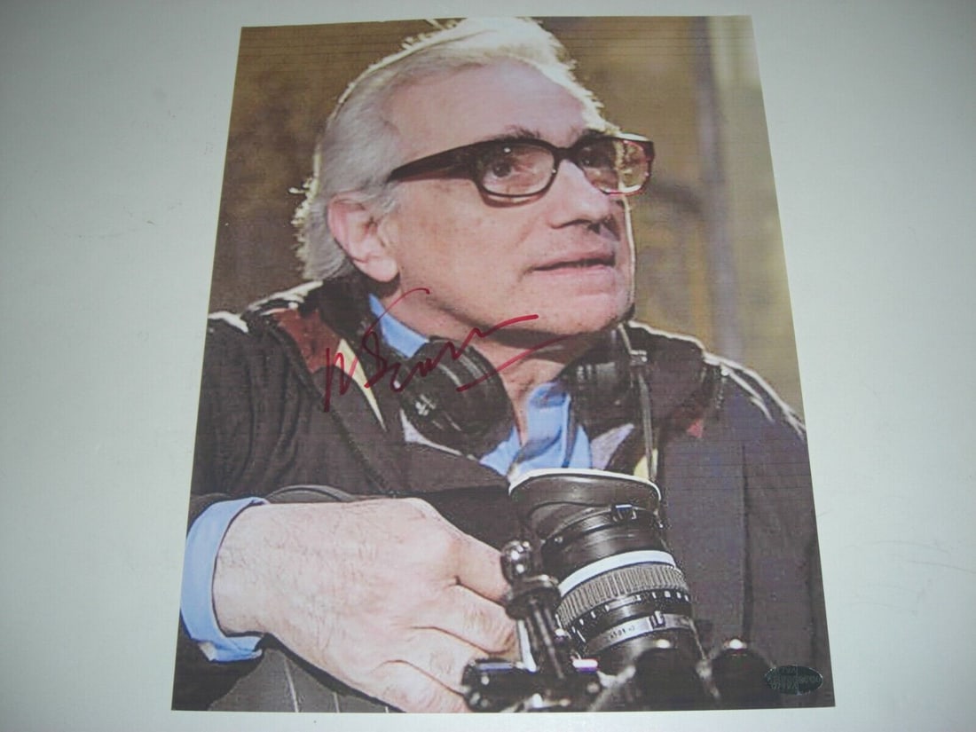 MARTIN SCORCESE MEAN STREETS TAXI DRIVER DIRECTOR W/HOLO SIGNED 8X10 PHOTO: MARTIN SCORCESE MEAN STREETS TAXI DRIVER DIRECTOR W/HOLO SIGNED 8X10 PHOTO Industry: Movies Object Type: Photograph Original/Reproduction: Original Pre-Owned PLEASE NOTE: Framed Large or heavy Items d