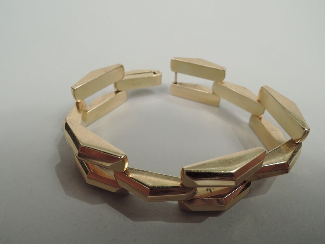 Modern Bracelet Retro Jewelry Chain Links American 14k Yellow Gold 1940s: Modern Bracelet Retro Jewelry Chain Links American 14k Yellow Gold 1940s Type: Bracelet Metal Purity: 14k Color: Yellow Style: Chain Base Metal: Yellow Gold Original/Reproduction: Original Year Manufa