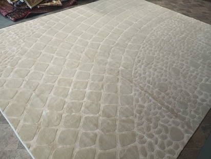 11 x 14 Modern Rug OFF WHITE CONTEMPORARY: 11 x 14 Modern Rug OFF WHITE CONTEMPORARY Free continental US Shipping Size in Feet: Width: 11 x Length: 14 Size in Inches: Width: 132 in x Length: 168 in Colors: Off White Weave: 100% Handmade Pile: