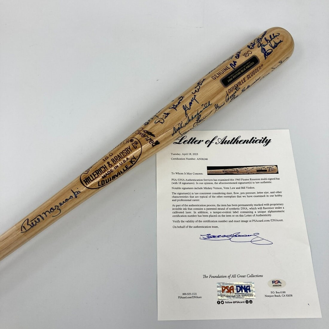 1960 Pittsburgh Pirates World Series Champs Team Signed Baseball Bat PSA DNA: 1960 Pittsburgh Pirates World Series Champs Team Signed Baseball Bat PSA DNA Sport: Baseball Signed: Yes Original/Reprint: Original Autograph Authentication: Professional Sports Authenticator (PSA) Pr