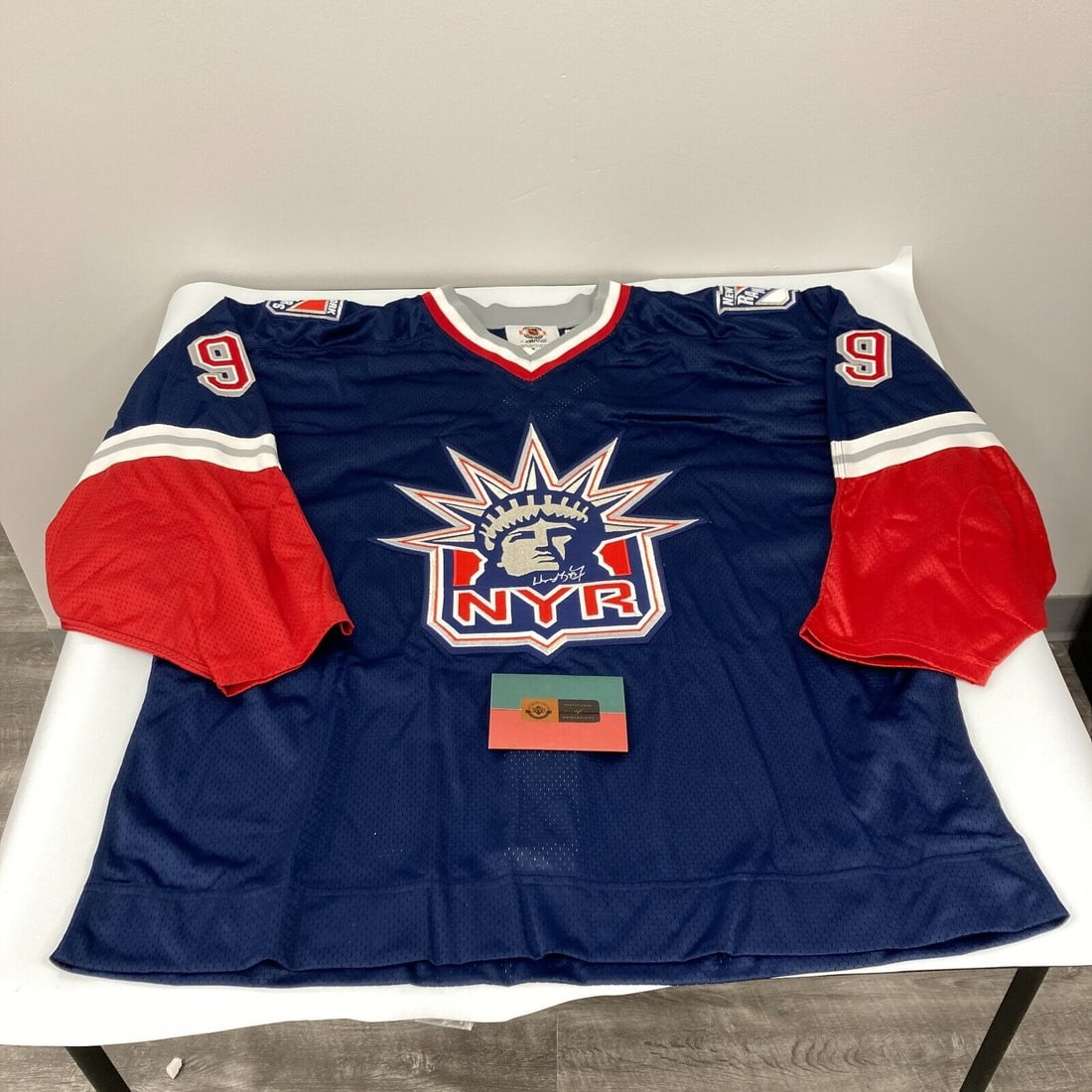New York Rangers Lady Liberty NHL Hockey Jersey Vintage CCM Authentic size L