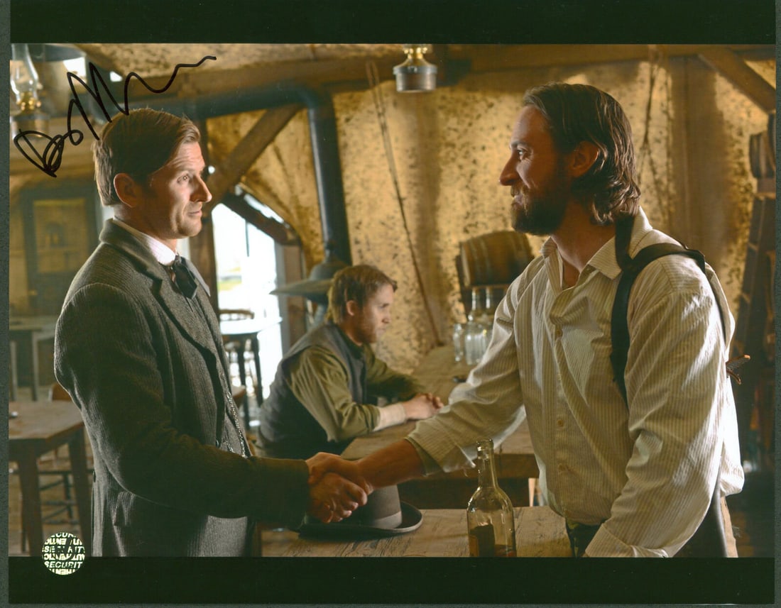 Damian OHare Hell on Wheels Signed 8x10 Photo Wizard World 1: Damian OHare Hell on Wheels Signed 8x10 Photo Wizard World 1 Industry: Movies Object Type: Photograph Original/Reproduction: Original Autograph Authentication: WWA Product Coa: WWA Product Signed By N