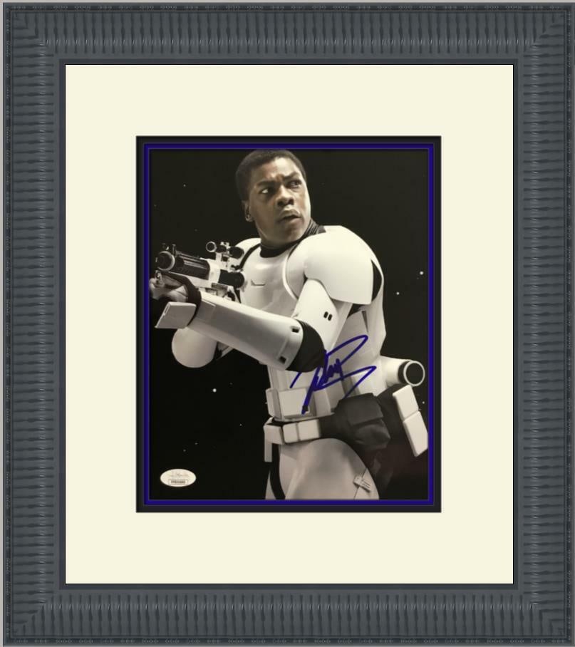 JOHN BOYEGA FINN STORMTROOPER Signed Star Wars Custom Framed PHOTO JSA COA: JOHN BOYEGA FINN STORMTROOPER Signed Star Wars Custom Framed PHOTO JSA COA Size: 8x10 Modified Item: No Movie: Star Wars The Force Awakens Autograph Authentication: James Spence (JSA) Signed: Yes Indu
