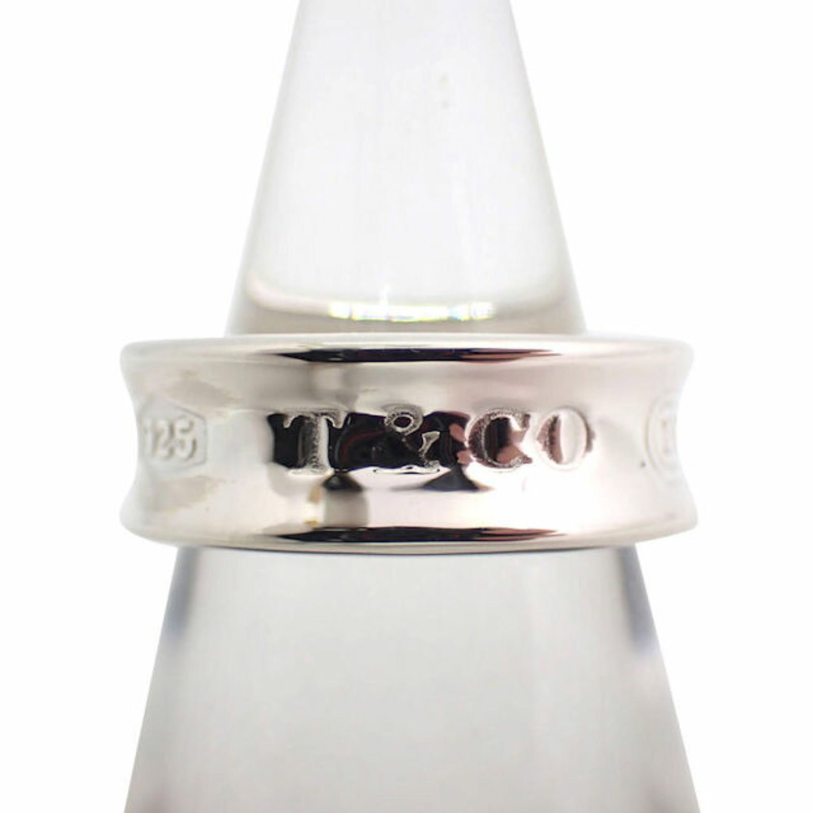 TIFFANY Tiffany 925 1837 narrow ring 7.5: TIFFANY Tiffany 925 1837 narrow ring 7.5 Brand: Tiffany Type: Band ring Gender: Women Color: Silver Material: Sterling silver 925 US Size: 4 Other Size: 8 Width: 6.5mm / 0.26 Condition: Used (very goo
