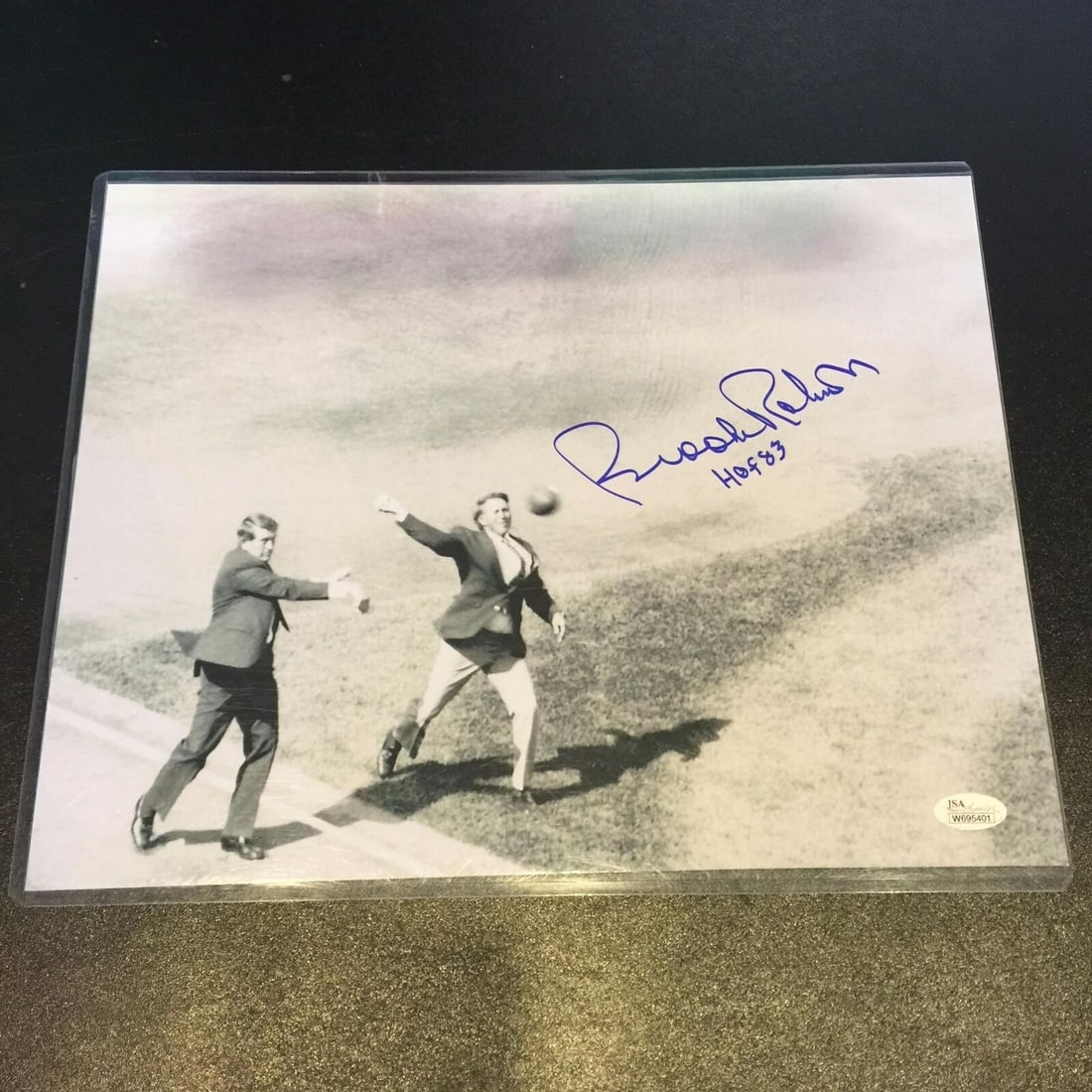 Brooks Robinson "Hall Of Fame 1973" Signed First Pitch 11x14 Photo With JSA COA: Brooks Robinson "Hall Of Fame 1973" Signed First Pitch 11x14 Photo With JSA COA Autograph Authentication: James Spence (JSA) Product: Photo Original/Reprint: Original Sport: Baseball-MLB Pre-Owned Whi