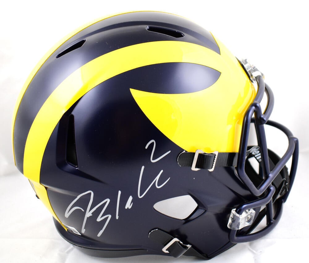 Blake Corum Autographed Michigan Wolverines F/S Speed Helmet- Beckett W Hologram: Blake Corum Autographed Michigan Wolverines F/S Speed Helmet- Beckett W Hologram Sport: Football Product: Helmet Original/Reprint: Original Team: Michigan Wolverines Autograph Authentication: Beckett