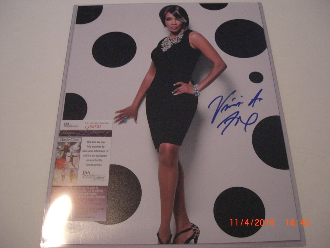 VIVICA A. FOX KILL BILL TWO CAN PLAY THAT GAME #2 JSA/COA SIGNED 11X14 PHOTO: VIVICA A. FOX KILL BILL TWO CAN PLAY THAT GAME #2 JSA/COA SIGNED 11X14 PHOTO Sport: BASEBALL Product: PHOTO Original/Reprint: Original Pre-Owned While the lot images are representative of the item, th