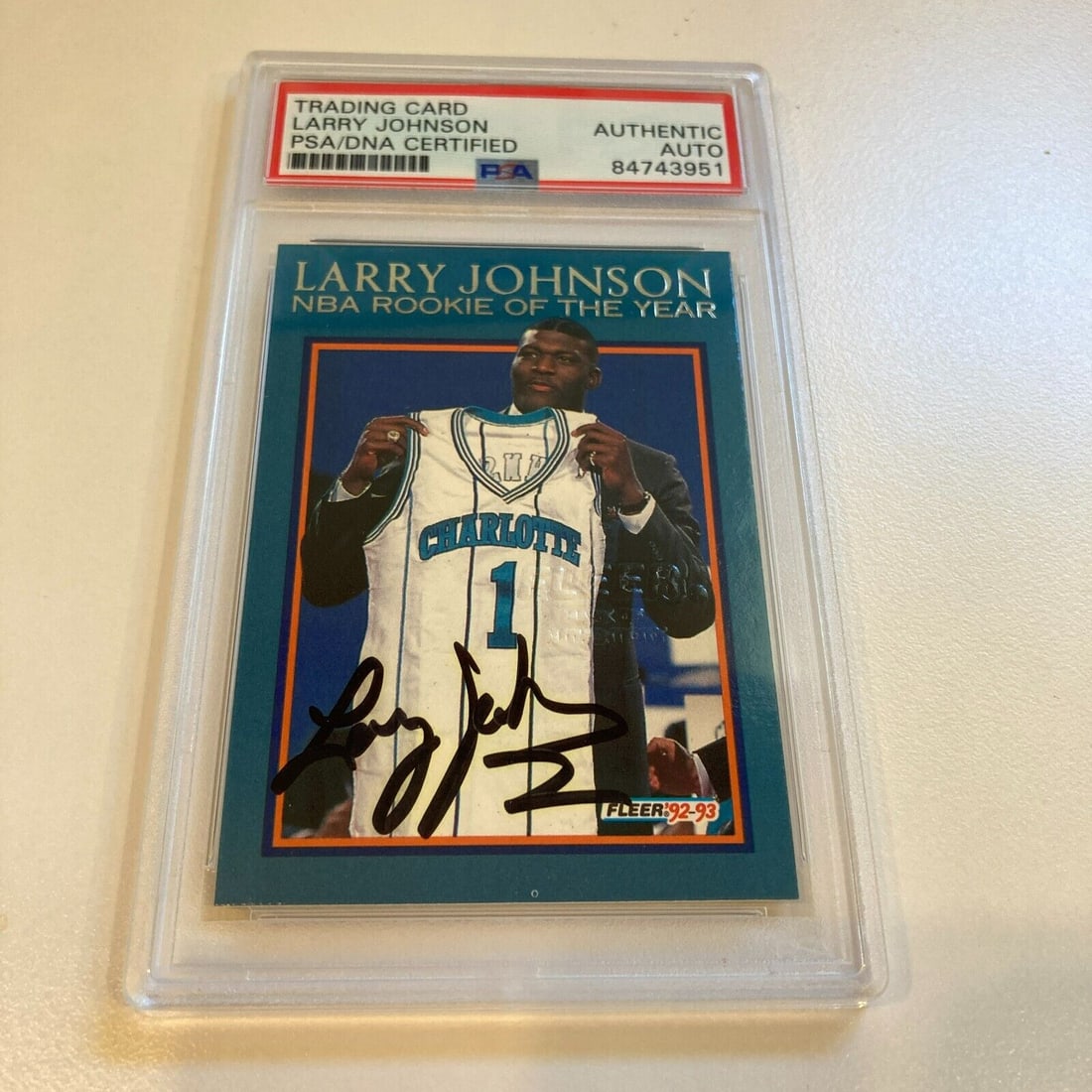 Rare 1992 Fleer Larry Johnson RC Signed Promo Card With Fleer Stamp PSA DNA: Rare 1992 Fleer Larry Johnson RC Signed Promo Card With Fleer Stamp PSA DNA Graded: No Sport: Basketball Autographed: Yes Autograph Format: Hard Signed Autograph Authentication: Professional Sports Au