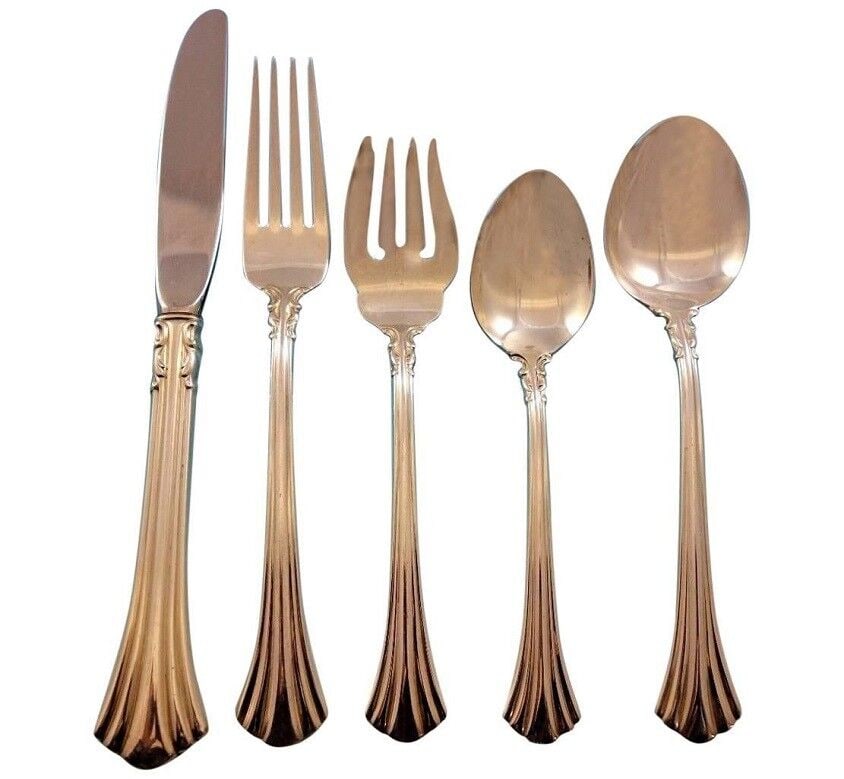 Eighteenth Century by Reed & Barton Sterling Silver Flatware Set Service 65 Pcs: Eighteenth Century by Reed & Barton Sterling Silver Flatware Set Service 65 Pcs Age: Post-1940 Pattern: Eighteenth Century Type: Flatware - Sets Composition: Sterling Silver Maker: Reed & Barton Eight