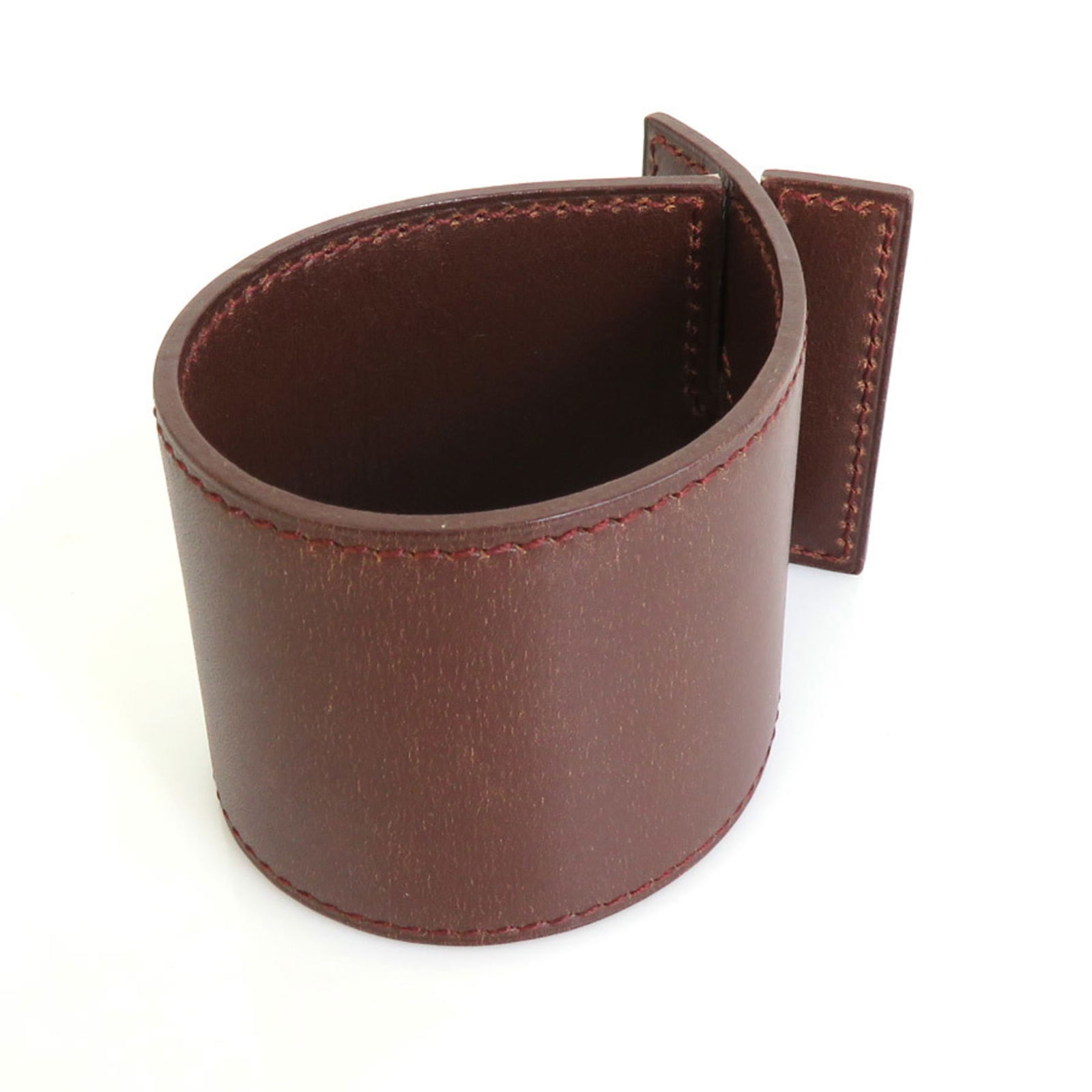 Hermes HERMES bracelet leather dark brown unisex: Hermes HERMES bracelet leather dark brown unisex Brand: Hermes Country of Origin: France Type: Charm bracelet Gender: Men Women Material: Leather Color: Dark brown Length: 17cm / 6.69 Width: 4.9cm / 1