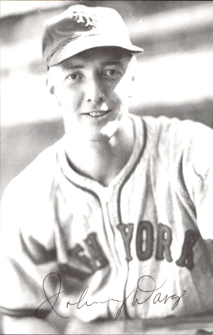 John Davis NY Giants d. 2002 Signed/Autographed 3x5 Photo 178172: John Davis NY Giants d. 2002 Signed/Autographed 3x5 Photo 178172 Sport: Baseball Product: Photo Original/Reprint: Original Team: New York Giants Autograph Authentication: Seller League: MLB Pre-Owned